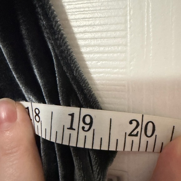 a A New Day Velour Velvet Side Ruched Drapery Bodycon Midi Dress Black XL NWT - Picture 6 of 8